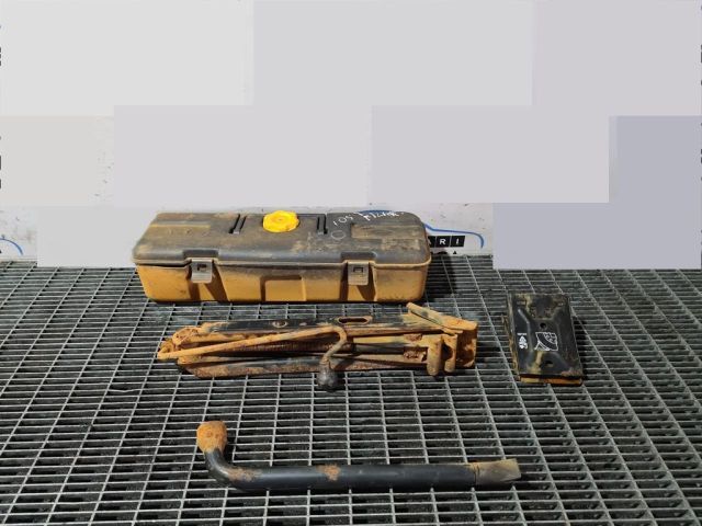 bontott LAND ROVER FREELANDER Emelő