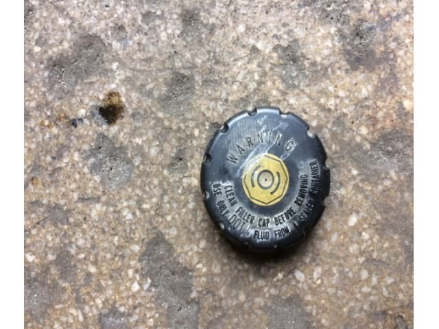 bontott LAND ROVER FREELANDER Fékfolyadék Tartály