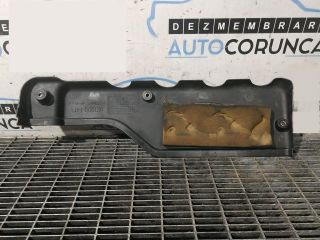 bontott LAND ROVER FREELANDER Felső Hűtőburkolat