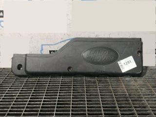 bontott LAND ROVER FREELANDER Felső Hűtőburkolat