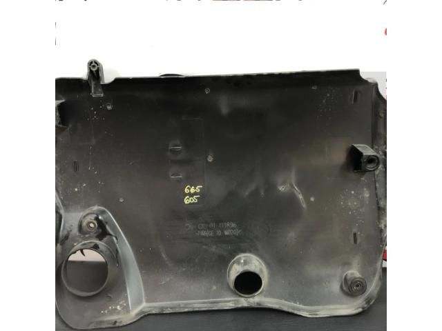 bontott LAND ROVER FREELANDER Felső Hűtőburkolat