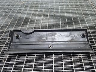 bontott LAND ROVER FREELANDER Felső Hűtőburkolat