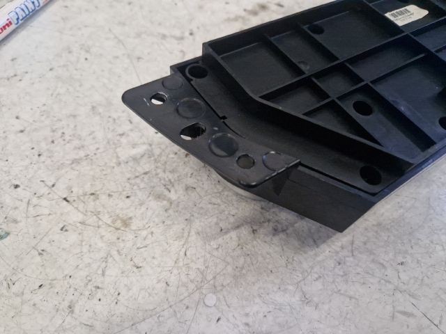 bontott LAND ROVER FREELANDER Fűtéskapcsoló (digit klímás)