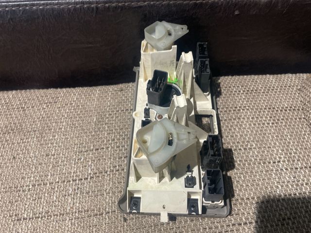 bontott LAND ROVER FREELANDER Fűtéskapcsoló (manuális klímás)