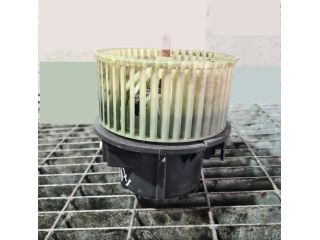 bontott LAND ROVER FREELANDER Fűtőmotor (Klímás)