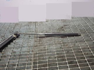 bontott LAND ROVER FREELANDER Gázrugós Kitámasztó Teleszkóp Csomagtérajtó (Pozíciófüggetlen)