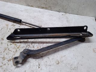 bontott LAND ROVER FREELANDER Gázrugós Kitámasztó Teleszkóp Csomagtérajtó (Pozíciófüggetlen)