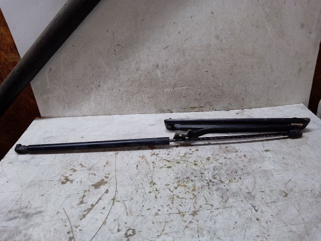 bontott LAND ROVER FREELANDER Gázrugós Kitámasztó Teleszkóp Csomagtérajtó (Pozíciófüggetlen)