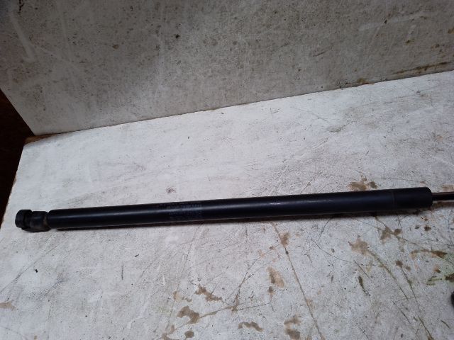 bontott LAND ROVER FREELANDER Gázrugós Kitámasztó Teleszkóp Csomagtérajtó (Pozíciófüggetlen)