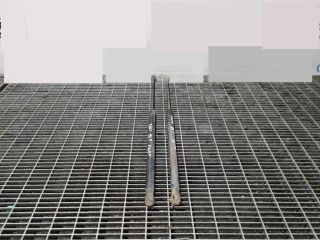 bontott LAND ROVER FREELANDER Gázrugós Kitámasztó Teleszkóp Csomagtérajtó (Pozíciófüggetlen)