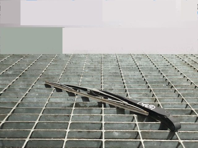 bontott LAND ROVER FREELANDER Hátsó Ablaktörlő Kar