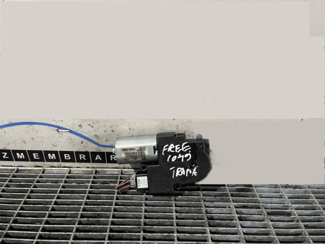 bontott LAND ROVER FREELANDER Hátsó Ablaktörlő Motor