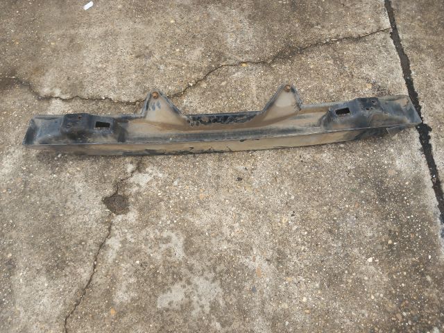 bontott LAND ROVER FREELANDER Hátsó Lökhárító Merevítő (Fém)