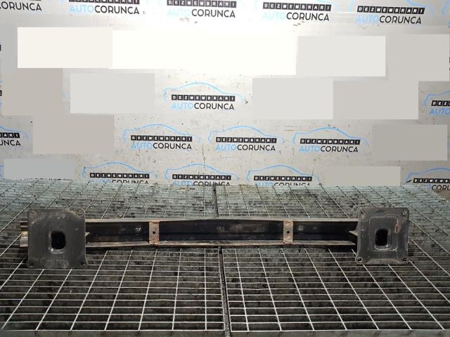 bontott LAND ROVER FREELANDER Hátsó Lökhárító Merevítő (Fém)