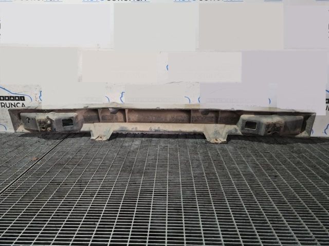 bontott LAND ROVER FREELANDER Hátsó Lökhárító Merevítő (Fém)