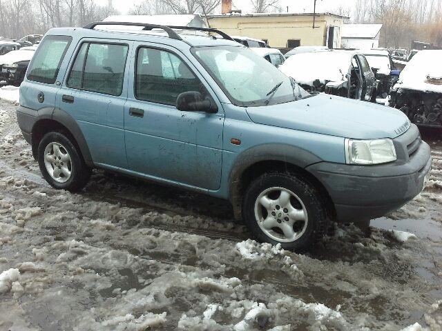 bontott LAND ROVER FREELANDER Hátsó Lökhárító (Részeivel)