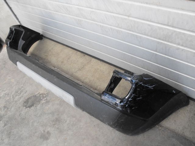 bontott LAND ROVER FREELANDER Hátsó Lökhárító (Üresen)