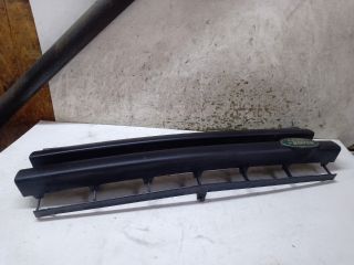 bontott LAND ROVER FREELANDER Hűtőrács