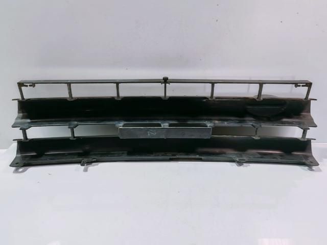 bontott LAND ROVER FREELANDER Hűtőrács