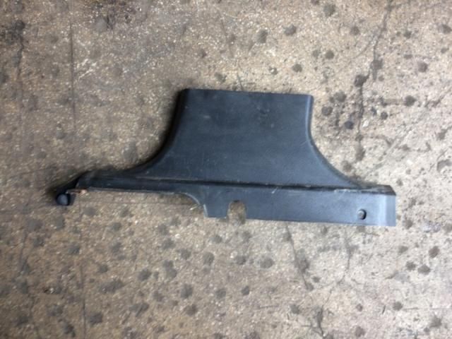 bontott LAND ROVER FREELANDER Jobb B Oszlop Burkolat