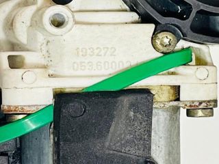 bontott LAND ROVER FREELANDER Jobb első Ablakemelő Motor