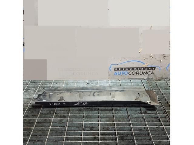 bontott LAND ROVER FREELANDER Jobb első Ajtó Díszléc