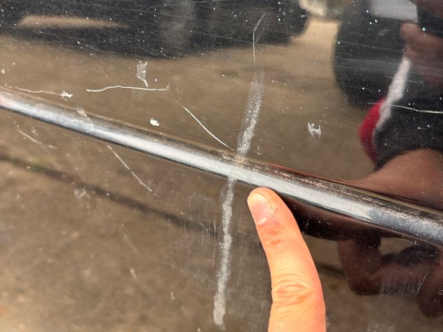 bontott LAND ROVER FREELANDER Jobb első Ajtó (Részeivel)