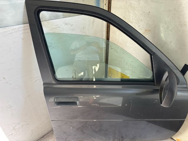 bontott LAND ROVER FREELANDER Jobb első Ajtó (Részeivel)