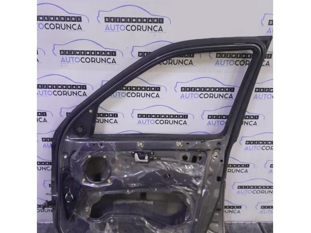 bontott LAND ROVER FREELANDER Jobb első Ajtó (Üres lemez)