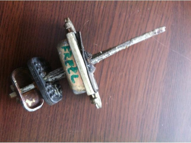 bontott LAND ROVER FREELANDER Jobb első Ajtóhatároló