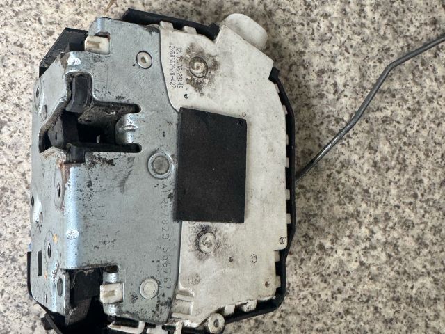 bontott LAND ROVER FREELANDER Jobb első Ajtózár