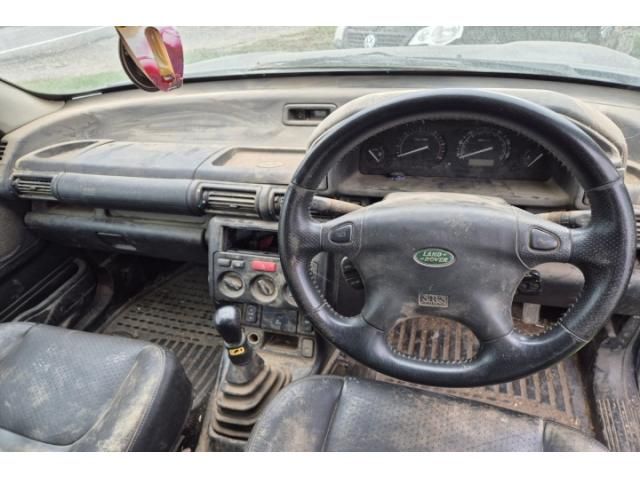 bontott LAND ROVER FREELANDER Jobb első Alsó Zsanér