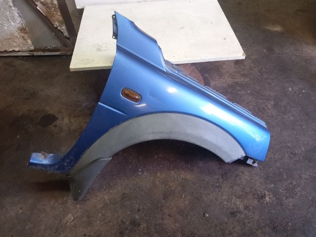 bontott LAND ROVER FREELANDER Jobb első Sárvédő