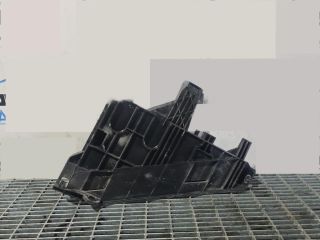 bontott LAND ROVER FREELANDER Jobb Fényszóró Tartó