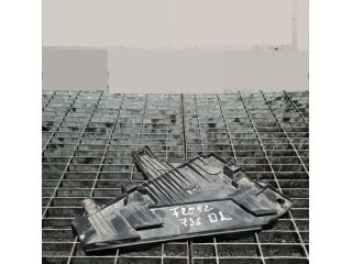 bontott LAND ROVER FREELANDER Jobb Fényszóró Tartó