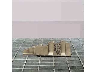 bontott LAND ROVER FREELANDER Jobb Fényszóró Tartó