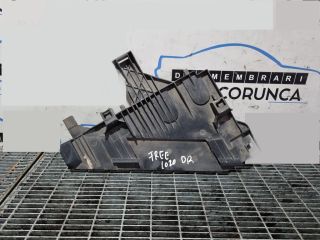 bontott LAND ROVER FREELANDER Jobb Fényszóró Tartó