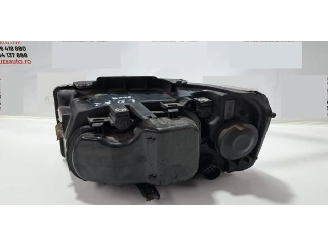 bontott LAND ROVER FREELANDER Jobb Fényszóró