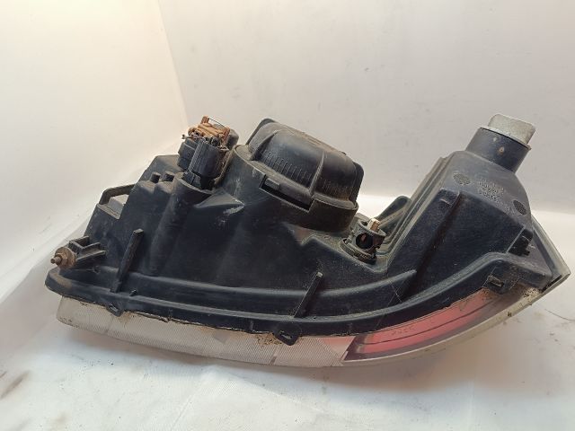 bontott LAND ROVER FREELANDER Jobb Fényszóró