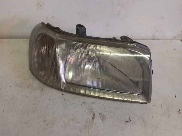 bontott LAND ROVER FREELANDER Jobb Fényszóró