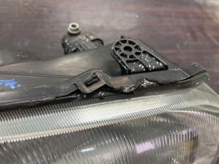 bontott LAND ROVER FREELANDER Jobb Fényszóró