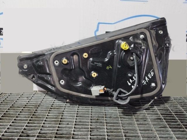 bontott LAND ROVER FREELANDER Jobb hátsó Ablakemelő Szerkezet (Elektromos)