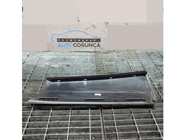 bontott LAND ROVER FREELANDER Jobb hátsó Ajtó Díszléc