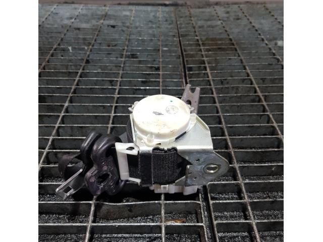 bontott LAND ROVER FREELANDER Jobb hátsó Biztonsági Öv