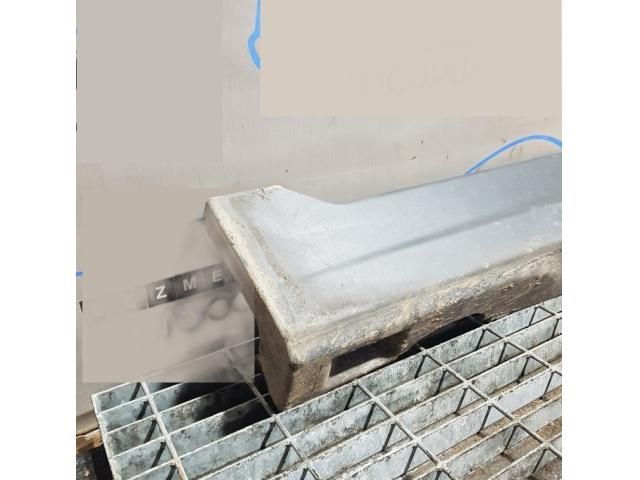 bontott LAND ROVER FREELANDER Jobb Küszöb