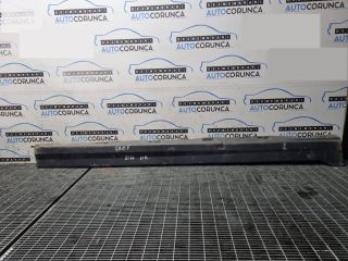 bontott LAND ROVER FREELANDER Jobb Küszöb