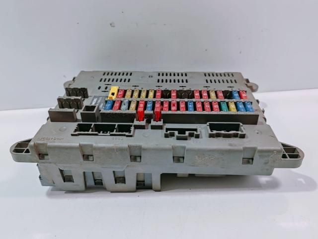 bontott LAND ROVER FREELANDER Komfort Elektronika