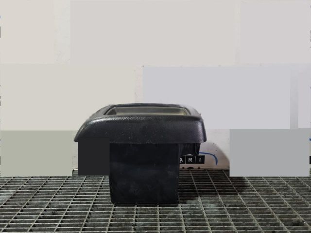 bontott LAND ROVER FREELANDER Könyöklő