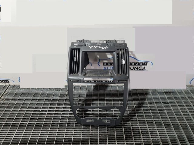 bontott LAND ROVER FREELANDER Középső Szellőző