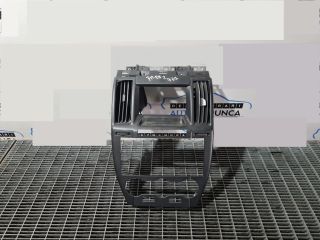 bontott LAND ROVER FREELANDER Középső Szellőző